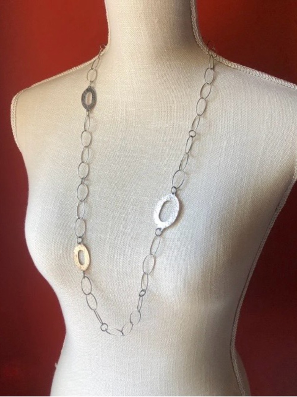 Silpada Sterling Silver Hammered Oval Link Necklace